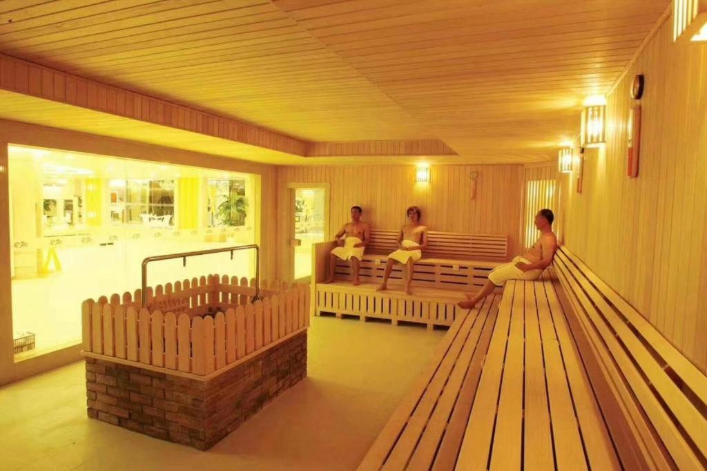 Cheermore Recreation Hotel Guangzhou Zhimao Yuan Ecological Spa Leisure Hotel Exteriér fotografie